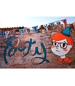 Concrete Canvas: How Street Art Is Changing The Way Our Cities Look -Plus gros. Mieux. Magasin de jouets. 21800