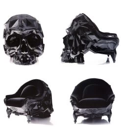 Skullture: Skulls In Contemporary Visual Culture -Plus gros. Mieux. Magasin de jouets. 21957
