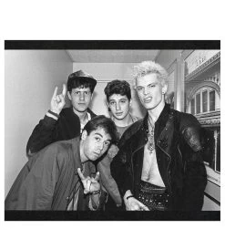 Together Forever : The Beastie Boys And Run-DMC -Plus gros. Mieux. Magasin de jouets. 36645