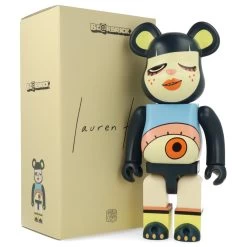 400% Bearbrick Lauren Tsai -Plus gros. Mieux. Magasin de jouets. 400Laurentsai30