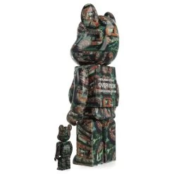 400% + 100% Bearbrick Benjamin Grant - Overview Barcelona -Plus gros. Mieux. Magasin de jouets. 400overviewbarcelona26