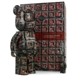 400% + 100% Bearbrick Benjamin Grant - Overview Barcelona -Plus gros. Mieux. Magasin de jouets. 400overviewbarcelona30