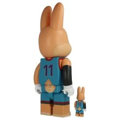 400% + 100% Rabbrick Lola Bunny (Space Jam A New Legacy) -Plus gros. Mieux. Magasin de jouets. 400rabreaklolabunny27