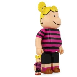 400% + 100% Bearbrick Schroeder - (Peanuts) -Plus gros. Mieux. Magasin de jouets. 400schroeder28