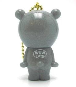 Wonderful Bear Keychain -Plus gros. Mieux. Magasin de jouets. 4996