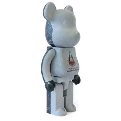 1000% Bearbrick Space Shuttle -Plus gros. Mieux. Magasin de jouets. BEARBRICK1000 SPACESHIP 3