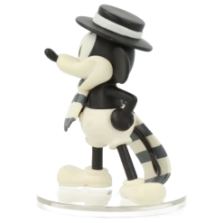 Figurine UDF Disney Series 10 Mickey Mouse (The Gallopin Gaucho) 12 Figurine UDF Disney Series 10 Mickey Mouse (The Gallopin Gaucho) -Plus gros. Mieux. Magasin de jouets. UDF mickey mouse 192817