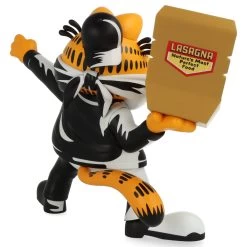 Garfield Lasagna Bomber By Ndikol -Plus gros. Mieux. Magasin de jouets. garfieldlasagnebomber20