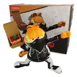 Garfield Lasagna Bomber By Ndikol -Plus gros. Mieux. Magasin de jouets. garfieldlasagnebomber27