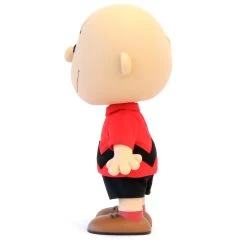 SUPER7 Peanuts Supersize - Charlie Brown (Red Shirt) -Plus gros. Mieux. Magasin de jouets. peanutsupersizecharliebrown 6