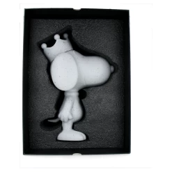 Snoopy Couronne Granit 19 Snoopy Couronne Granit -Plus gros. Mieux. Magasin de jouets. snoopyconcertecrown27