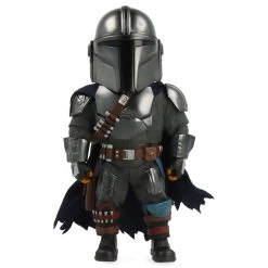 BEAST KINGDOM Star Wars The Mandalorian Figurine Egg Attack Action Beskar Armor